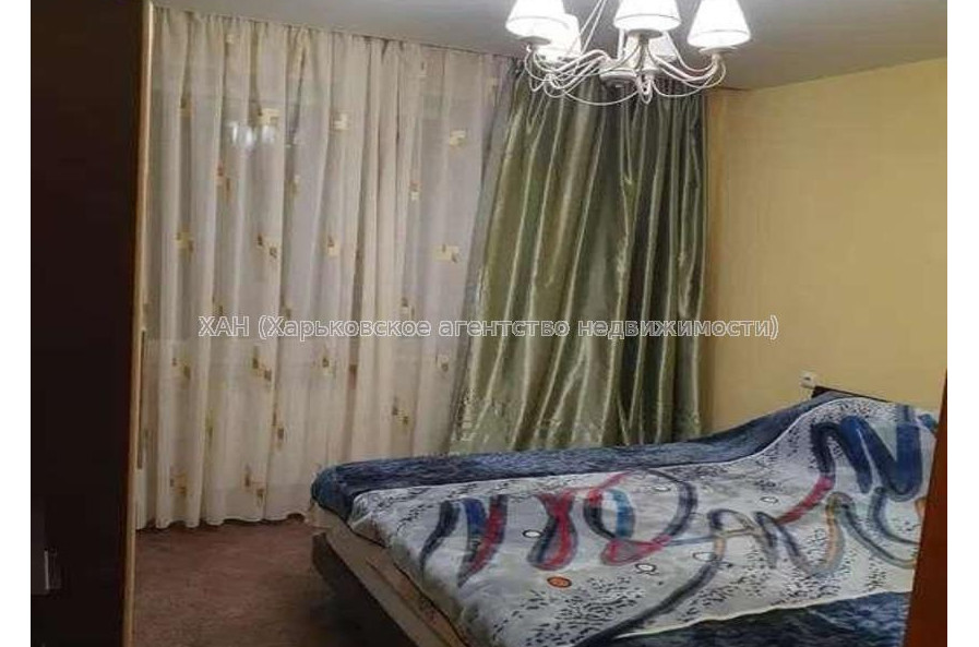 Продам квартиру, Победы просп. , 2 кім., 50 м², капитальный ремонт 