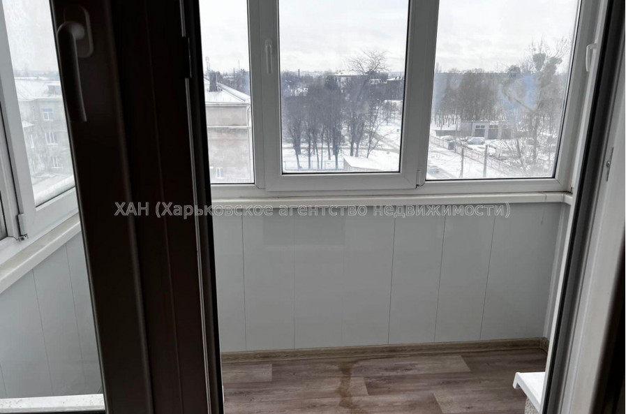 Продам квартиру, Дизельная ул. , 3  ком., 107 м², капитальный ремонт 