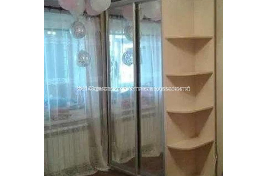 Продам квартиру, Вологодская ул. , 1 кім., 39 м², косметический ремонт 
