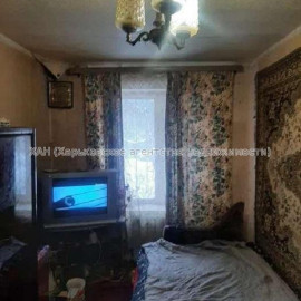 Продам квартиру, Зерновой пер. , 2 кім., 43 м², без ремонта