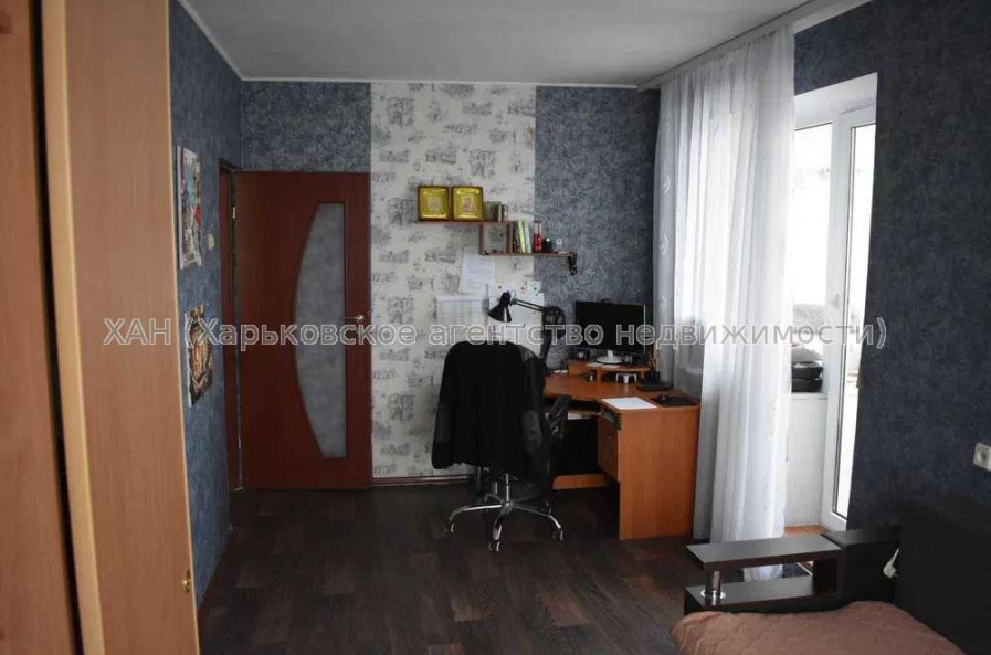 Продам квартиру, Ахсарова Энвера ул. , 3  ком., 67 м², капитальный ремонт 