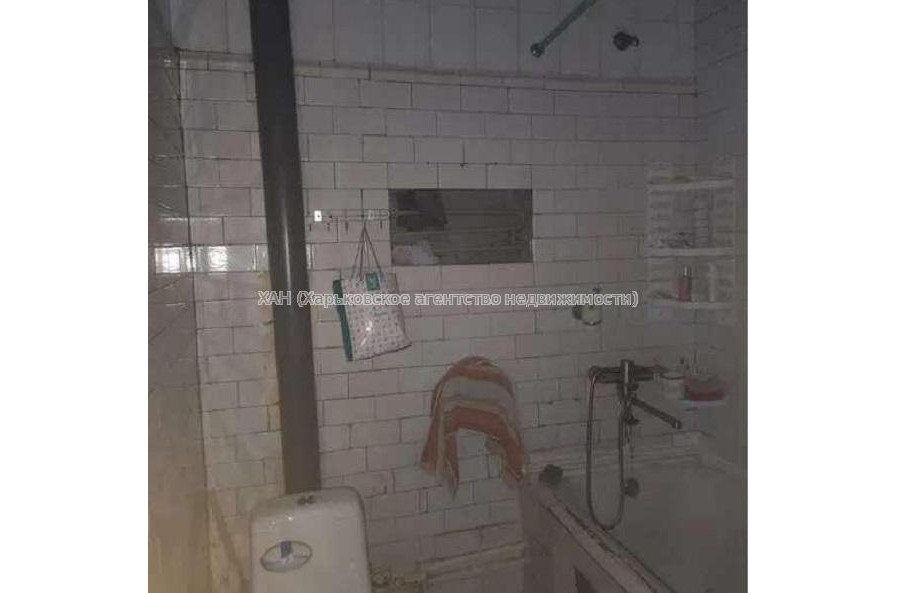 Продам квартиру, Богдана Хмельницкого бульв. , 3 кім., 58 м², без ремонта 