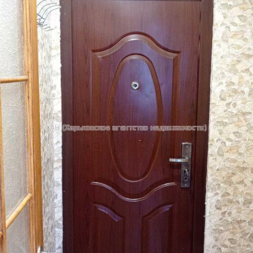 Продам квартиру, Каркача Ивана бульв. , 1  ком., 16 м², капитальный ремонт 