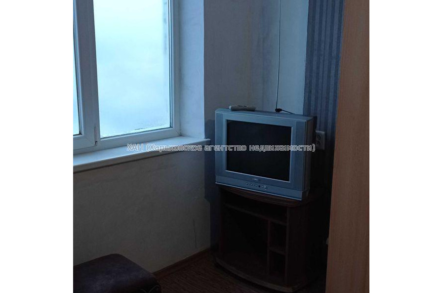Продам квартиру, Каркача Ивана бульв. , 1  ком., 16 м², капитальный ремонт 