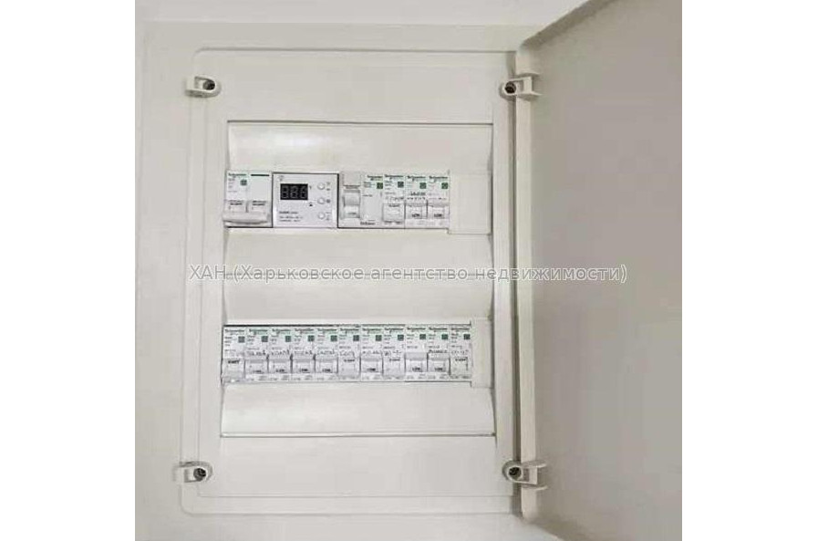 Продам квартиру, Победы просп. , 1  ком., 46 м², евроремонт 