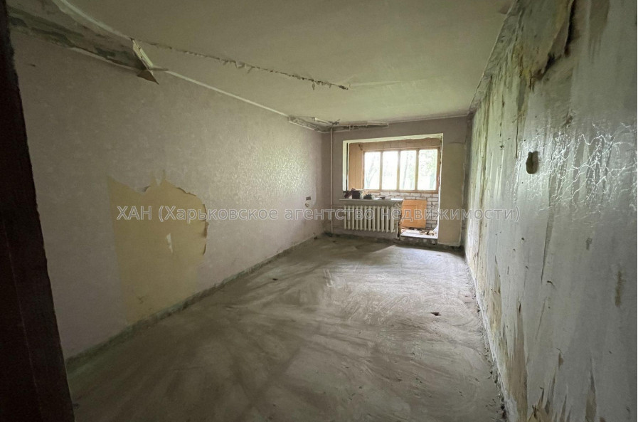 Продам квартиру, Ньютона ул. , 2  ком., 47 м², без ремонта 