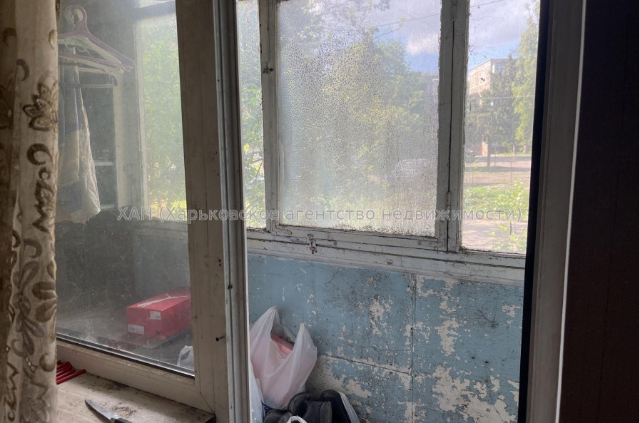Продам квартиру, Ньютона ул. , 2  ком., 47 м², без ремонта 