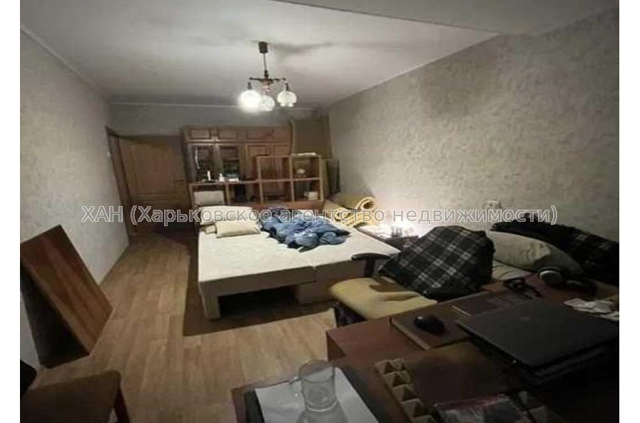 Продам квартиру, Победы просп. , 2 кім., 45 м², косметический ремонт 