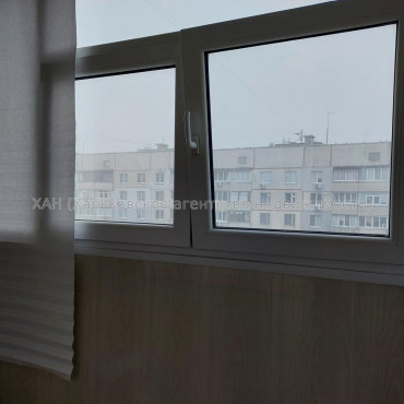 Продам квартиру, Каденюка ул. , 1  ком., 38 м², капитальный ремонт 