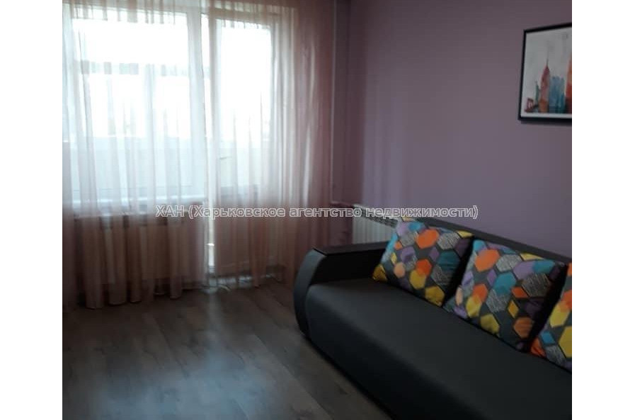 Продам квартиру, Каденюка ул. , 1 кім., 38 м², капитальный ремонт 
