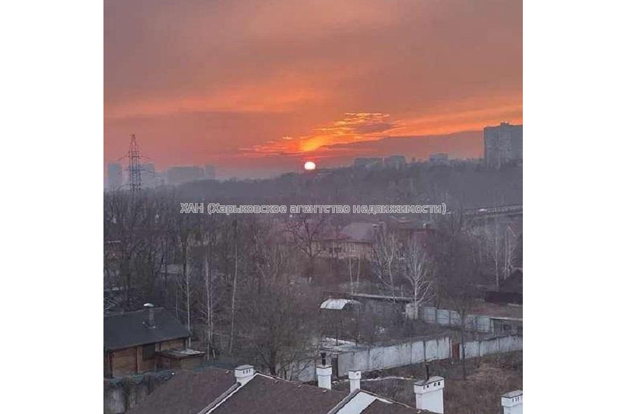 Продам квартиру, Профессорская ул. , 2 кім., 62 м², частичный ремонт 