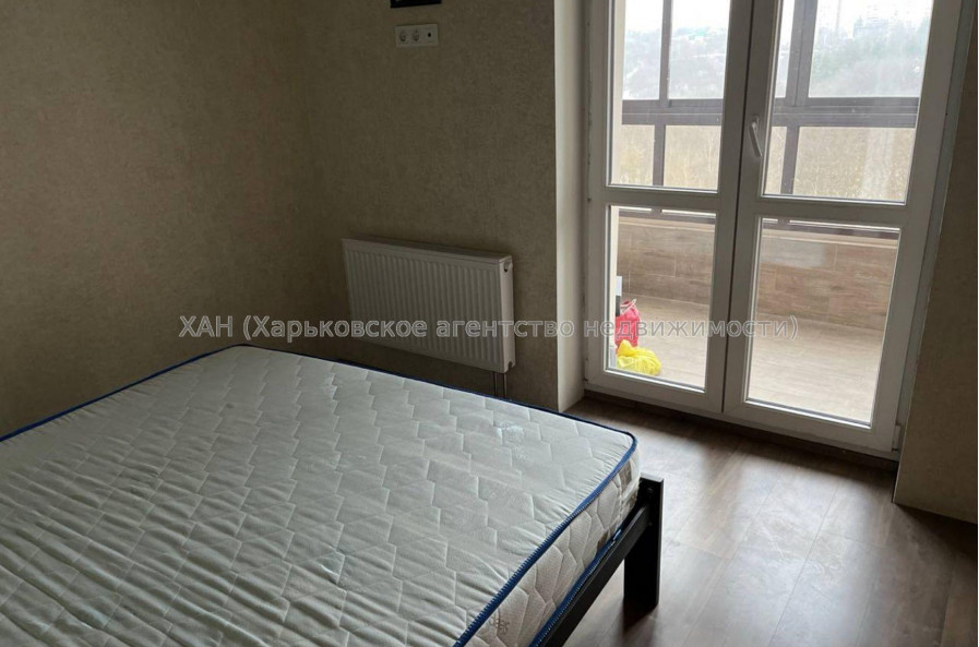 Продам квартиру, Профессорская ул. , 2 кім., 62 м², частичный ремонт 