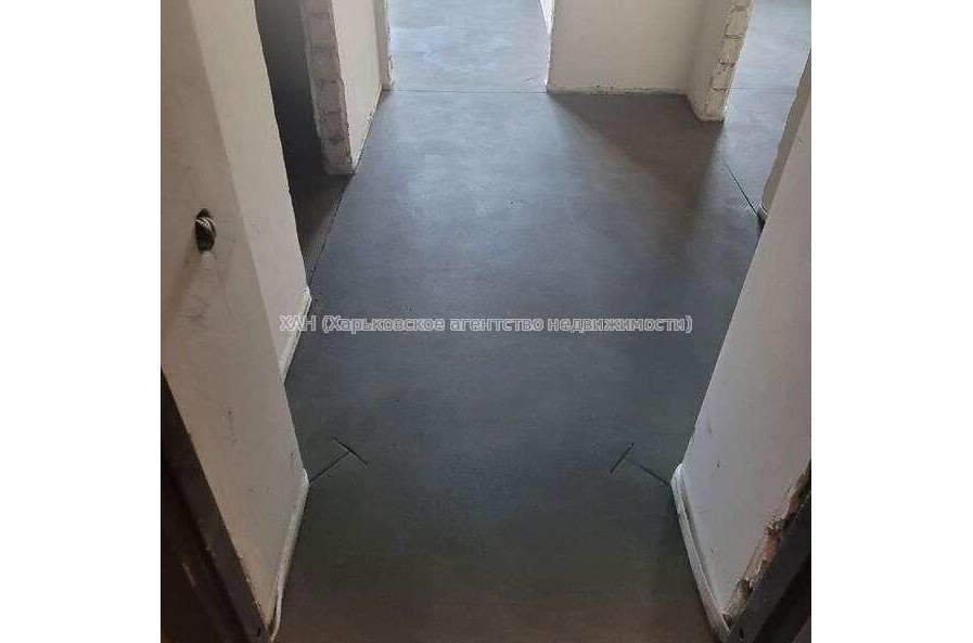 Продам квартиру, Шевченковский пер. , 1 кім., 37 м², частичный ремонт 