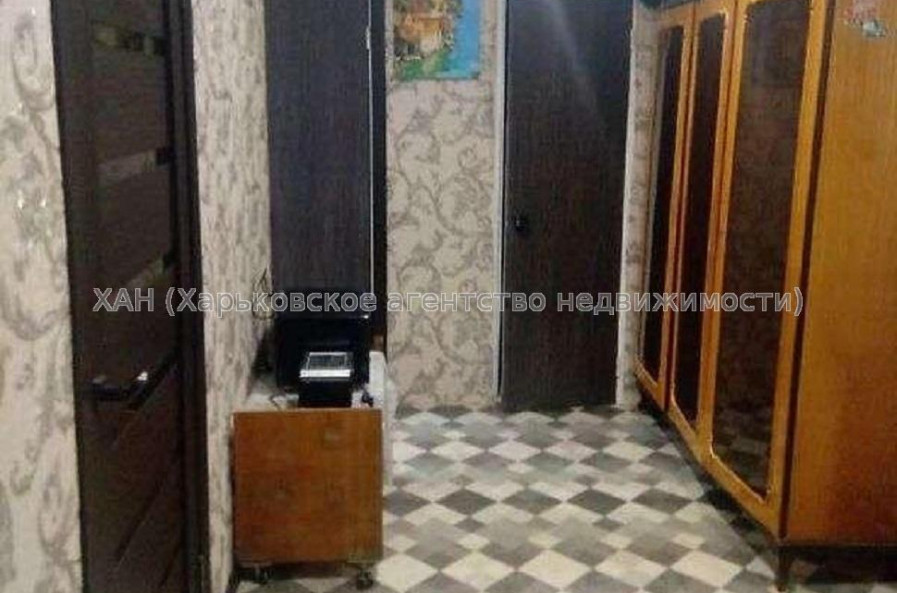 Продам квартиру, Аэрокосмический пр. , 2  ком., 60 м², частичный ремонт 