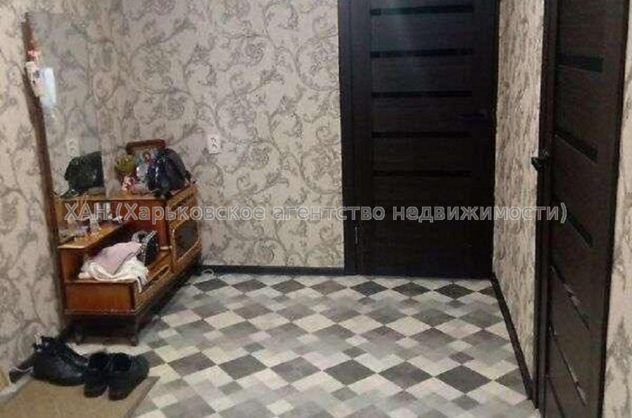 Продам квартиру, Аэрокосмический пр. , 2  ком., 60 м², частичный ремонт 