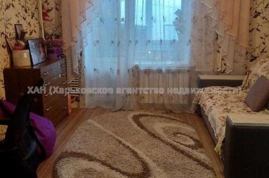 Продам квартиру, Аэрокосмический пр. , 2  ком., 60 м², частичный ремонт 