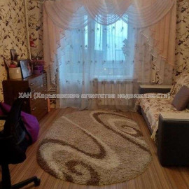 Продам квартиру, Гагарина просп. , 2 кім., 60 м², частичный ремонт