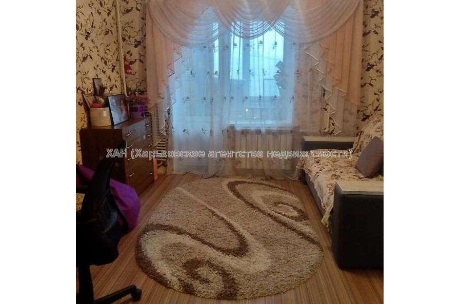 Продам квартиру, Гагарина просп. , 2  ком., 60 м², частичный ремонт 
