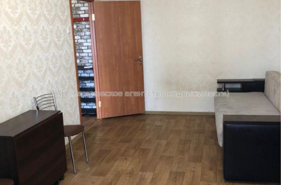 Продам квартиру, Победы просп. , 1 кім., 33 м², капитальный ремонт 