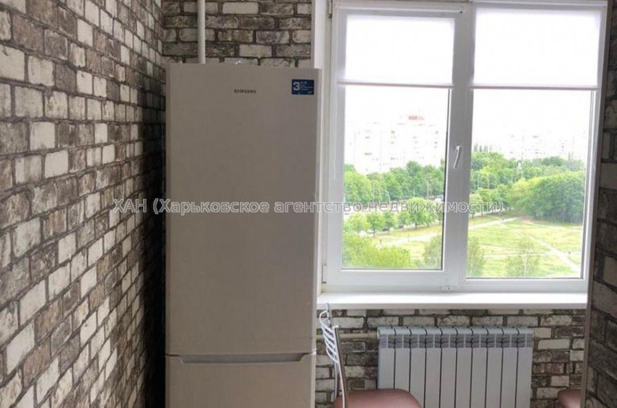 Продам квартиру, Победы просп. , 1 кім., 33 м², капитальный ремонт 