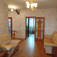 Продам квартиру, Волонтерская ул. , 4  ком., 82 м², косметический ремонт 