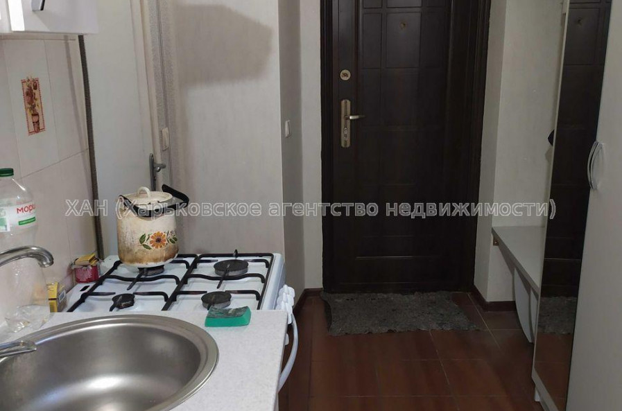 Продам квартиру, Фейербаха ул. , 1  ком., 14 м², евроремонт 