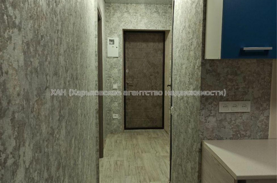 Продам квартиру, Власенко ул. , 1 кім., 32 м², евроремонт 