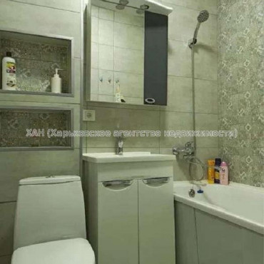 Продам квартиру, Власенко ул. , 1 кім., 32 м², евроремонт 