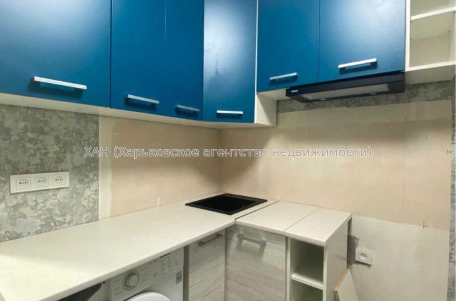 Продам квартиру, Власенко ул. , 1 кім., 32 м², евроремонт 