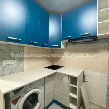 Продам квартиру, Власенко ул. , 1 кім., 32 м², евроремонт 