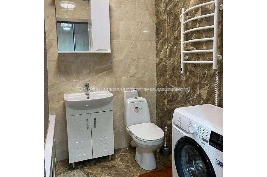 Продам квартиру, Шевченковский пер. , 1 кім., 39 м², евроремонт 