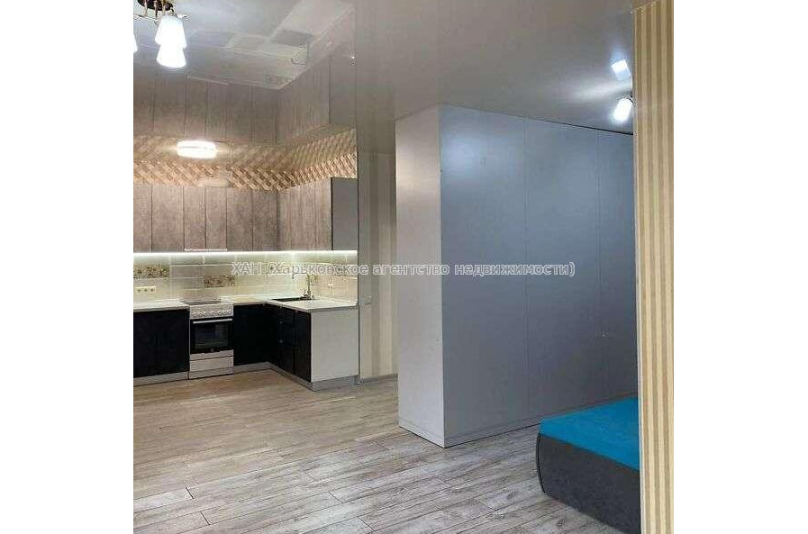 Продам квартиру, Шевченковский пер. , 1 кім., 39 м², евроремонт 