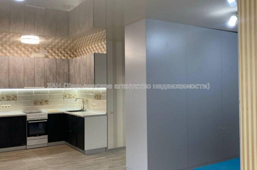 Продам квартиру, Шевченковский пер. , 1 кім., 39 м², евроремонт 