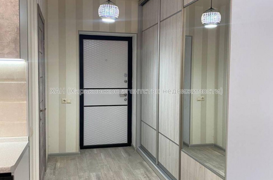 Продам квартиру, Шевченковский пер. , 1 кім., 39 м², евроремонт 