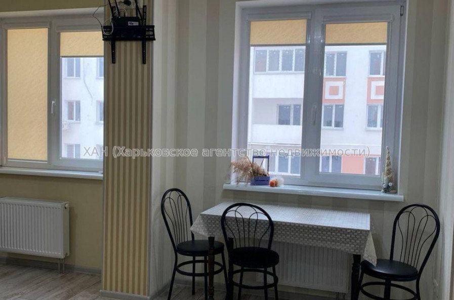 Продам квартиру, Шевченковский пер. , 1 кім., 39 м², евроремонт 