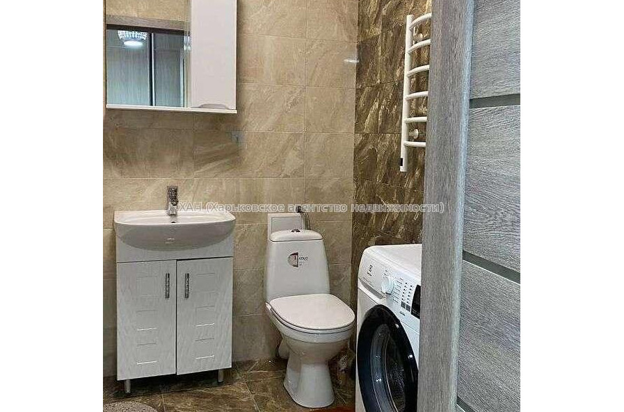 Продам квартиру, Шевченковский пер. , 1 кім., 39 м², евроремонт 