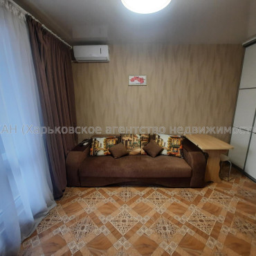 Продам квартиру, Дидро ул. , 1  ком., 18 м², капитальный ремонт 