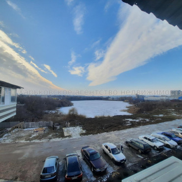 Продам квартиру, Дидро ул. , 1  ком., 18 м², капитальный ремонт 