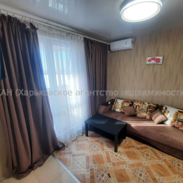 Продам квартиру, Дидро ул. , 1  ком., 18 м², капитальный ремонт 