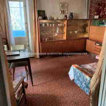 Продам квартиру, Гольдберговская ул. , 2  ком., 52 м², без ремонта 