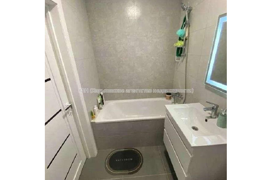 Продам квартиру, Малиновская ул. , 1  ком., 50 м², евроремонт 