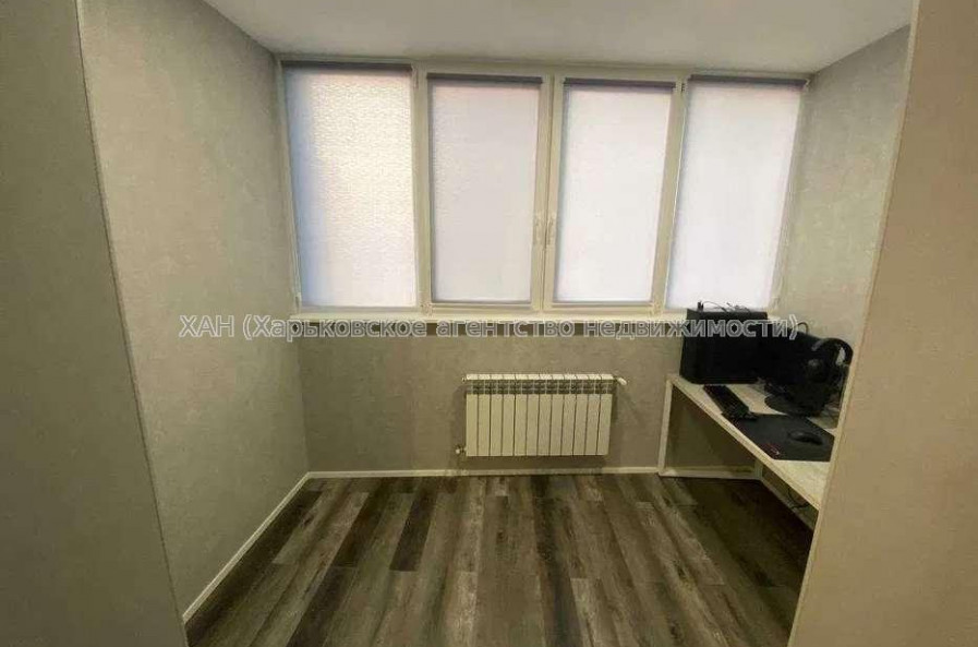 Продам квартиру, Малиновская ул. , 1  ком., 50 м², евроремонт 