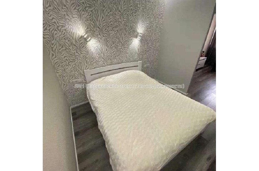 Продам квартиру, Малиновская ул. , 1  ком., 50 м², евроремонт 