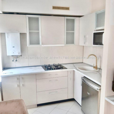 Продам квартиру, Шекспира ул. , 1  ком., 31 м², авторский дизайн 