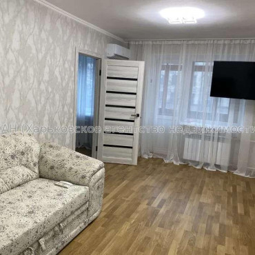 Продам квартиру, Науки просп. , 2 кім., 44 м², капитальный ремонт  - фото 1 Продам квартиру, Науки просп. , 2 кім., 44 м², капитальный ремонт