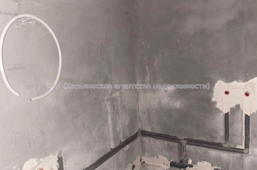 Продам квартиру, Елизаветинская ул. , 3 кім., 71.90 м², без отделочных работ 