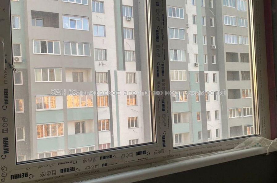 Продам квартиру, Елизаветинская ул. , 3 кім., 71.90 м², без отделочных работ 