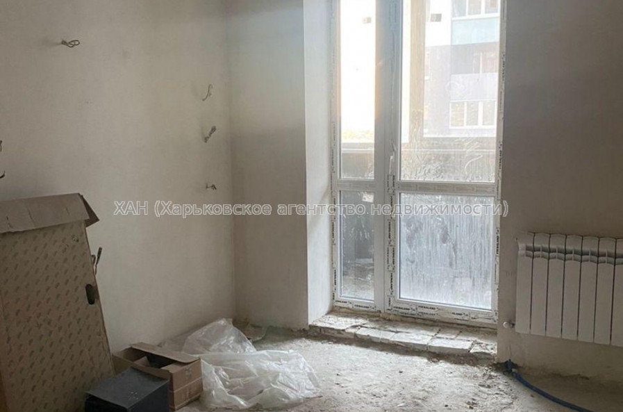 Продам квартиру, Елизаветинская ул. , 3 кім., 71.90 м², без отделочных работ 