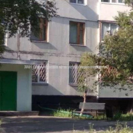 Продам квартиру, Старицкого ул. , 3  ком., 65 м², косметический ремонт