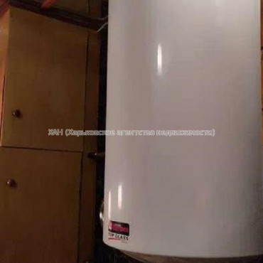 Продам квартиру, Старицкого ул. , 3  ком., 65 м², косметический ремонт 